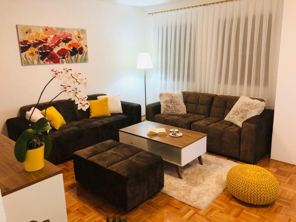 Apartment Golden Fields Smoljanac Ngoại thất bức ảnh