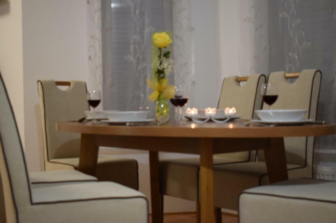 Apartment Golden Fields Smoljanac Ngoại thất bức ảnh