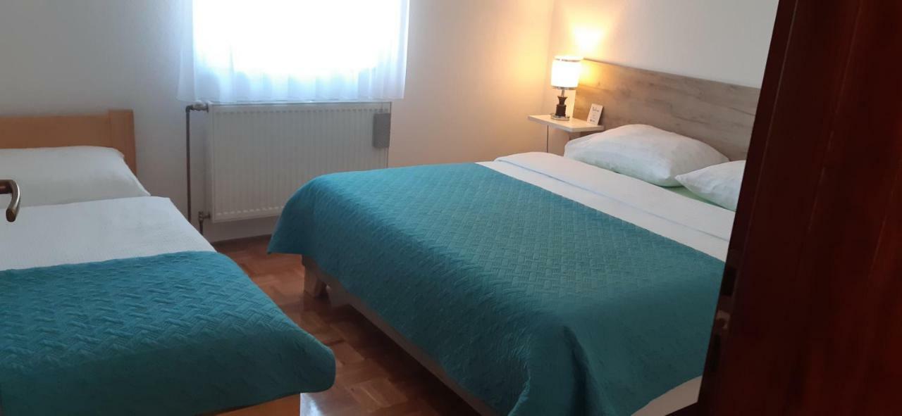 Apartment Golden Fields Smoljanac Ngoại thất bức ảnh