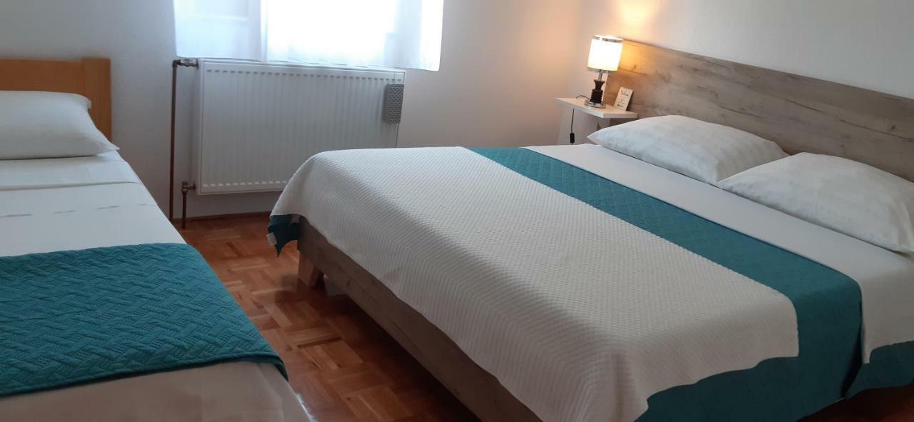 Apartment Golden Fields Smoljanac Ngoại thất bức ảnh